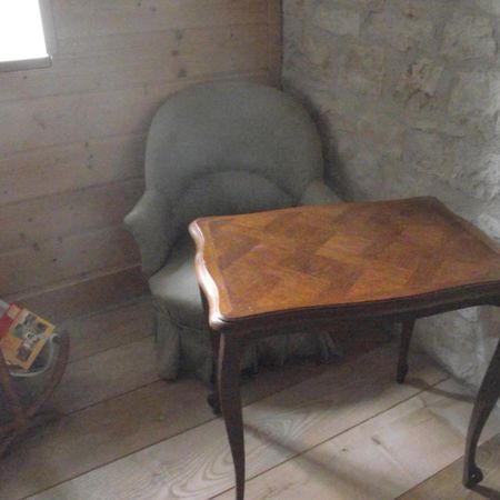 La Tourelle D'Aiglepierre Διαμέρισμα Εξωτερικό φωτογραφία